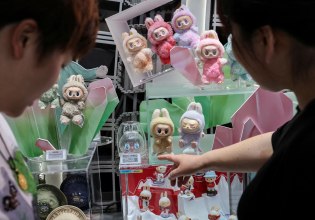 Ποιος είναι ο «πατέρας» των Labubu