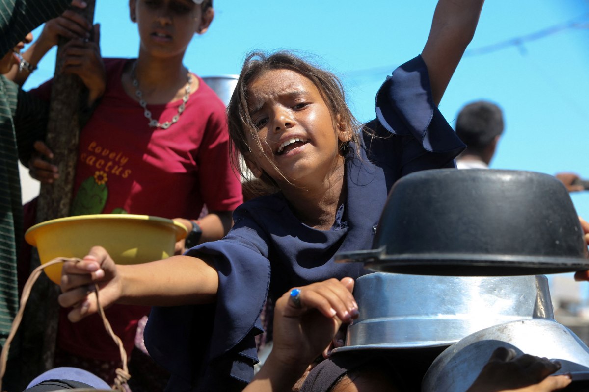 «Ο λιμός εκτυλίσσεται μπροστά στα μάτια μας» – Κοινή δήλωση της Ελλάδας και άλλων 26 εταίρων για την ανθρωπιστική κατάσταση στη Γάζα