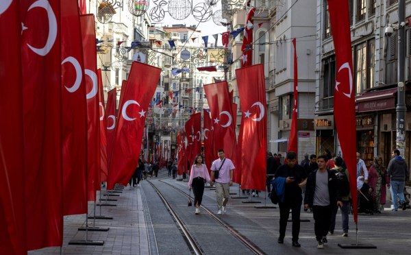 Τουρκία: Ο πληθυσμός της πλησιάζει τα 86 εκατομμύρια – Αλλά μειώθηκαν οι γεννήσεις