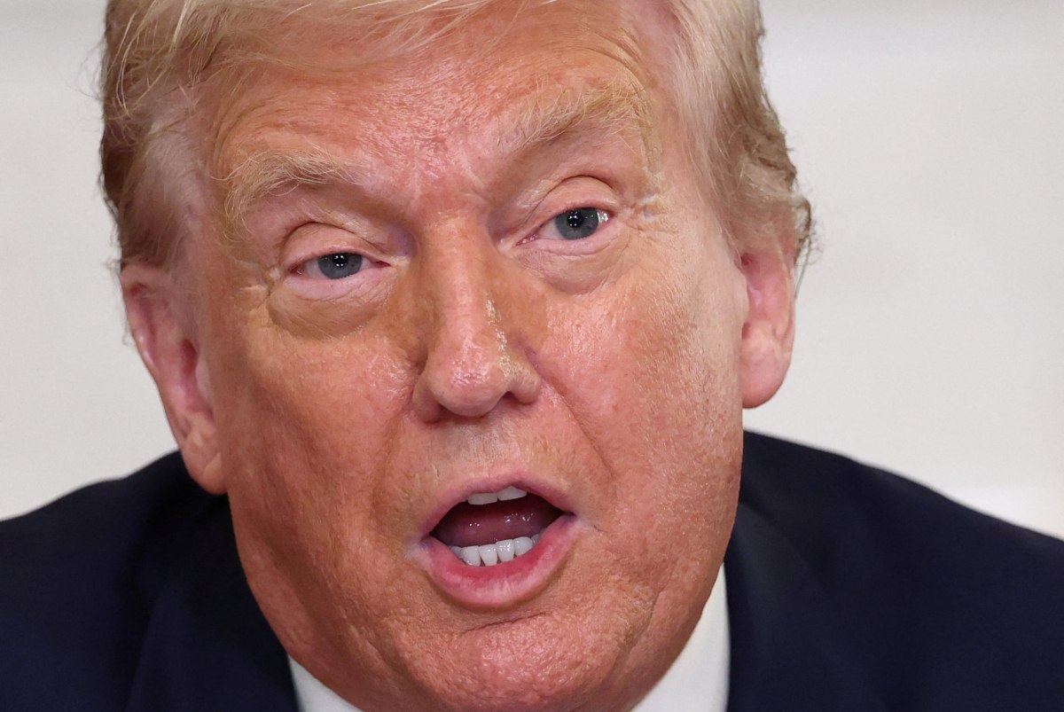 Τραμπ: Θα συναντηθεί σύντομα με τον Πούτιν – Η Ουκρανία θα κάνει παραχωρήσεις [βίντεο]