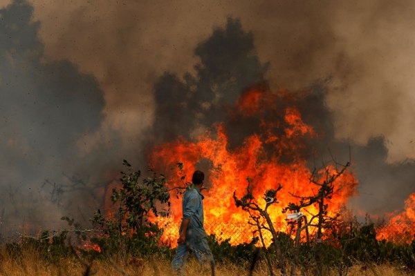 Πυρκαγιές στην Ισπανία: Η Μαδρίτη ζήτησε ενεργοποίηση του Ευρωπαϊκού Μηχανισμού Πολιτικής Προστασίας