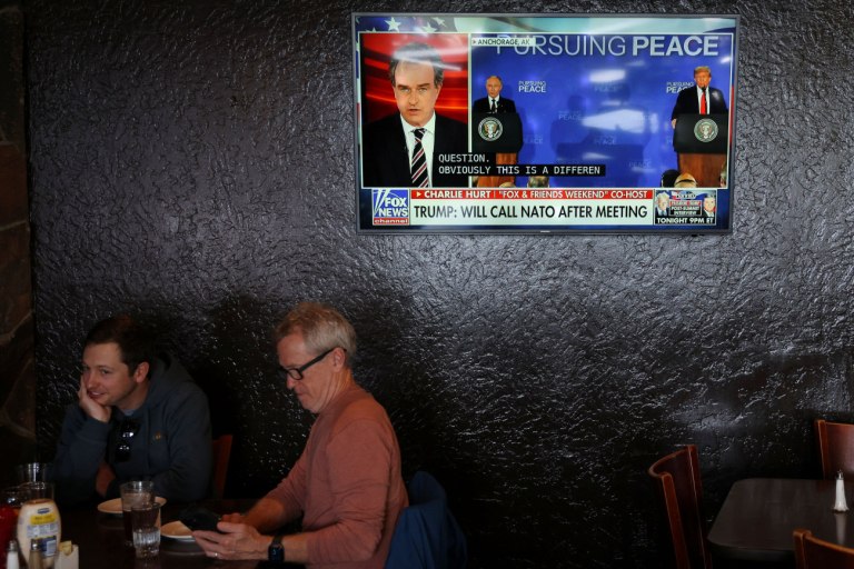 Στο κέντρο του κόσμου για ένα Σαββατοκύριακο η Αλάσκα