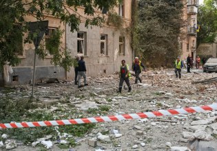 Ουκρανία: Τα λογιστικά του πολέμου – Ποιος πληρώνει τι για την άμυνα του Κιέβου