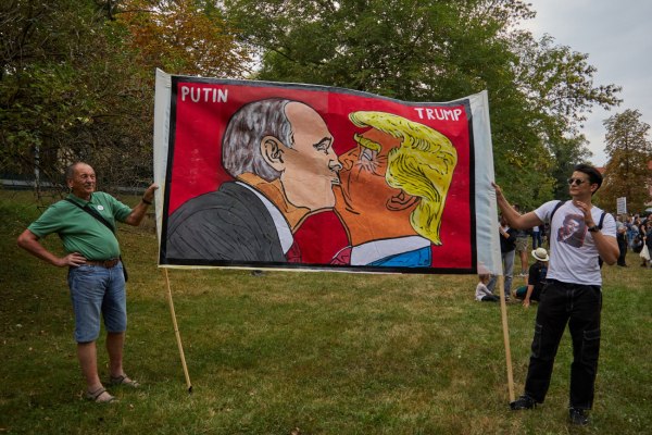 «Εγγύηση Ασφάλειας»: Τι είναι, τι μας διδάσκει το παρελθόν και τι μπορεί να γίνει στην Ουκρανία