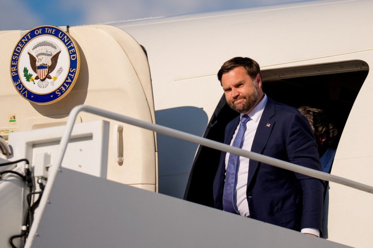 Τζέι Ντι Βανς: Πόσο αξίζει ο Αμερικανός αντιπρόεδρος