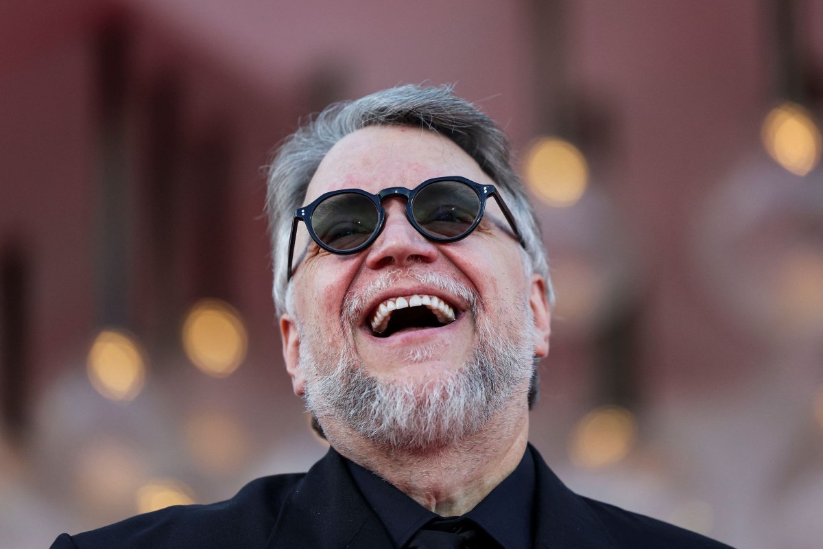 Γκιγιέρμο Ντελ Τόρο: «Δεν φοβάμαι την Τεχνητή Νοημοσύνη, αλλά τη βλακεία, που είναι άφθονη»