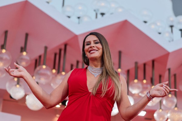 Εξακολουθεί να διχάζει η Κάρλα Σοφία Γκασκόν – Τι δήλωσε στο Φεστιβάλ Βενετίας