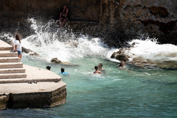 ΣΥΡΙΖΑ για Σκέρτσο: Απύθμενο θράσος – Στέλνει ηλιοβασιλέματα στους πολίτες που δεν μπόρεσαν να πάνε διακοπές