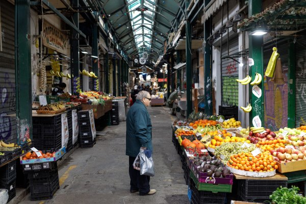 Φρούτα από χρυσάφι: Νέες ανατιμήσεις μετά τον 15Αύγουστο