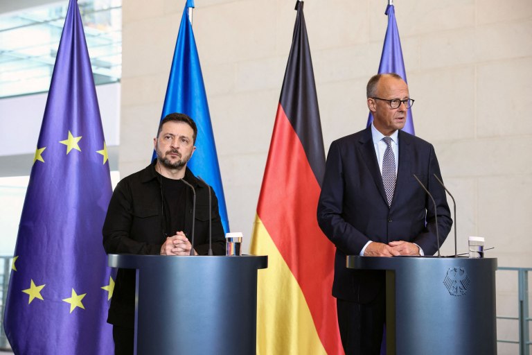 Αυτές είναι οι πέντε αρχές για την Ουκρανία που παρουσίασαν οι Ευρωπαίοι στον Τραμπ – Τι είπαν για το εδαφικό