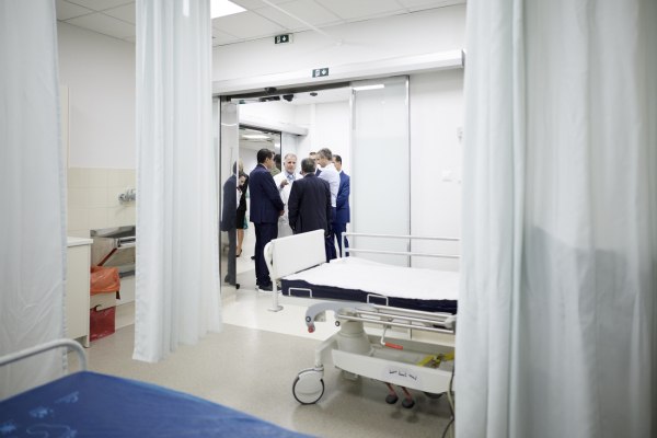 Επίσκεψη Μητσοτάκη στο Ιπποκράτειο Αθηνών