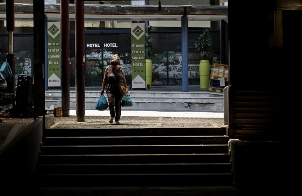 Νοτοπούλου: Η φτώχεια στην Ελλάδα αυξάνεται ενώ το Ελάχιστο Εγγυημένο Εισόδημα μειώθηκε ως ποσοστό