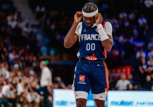 Ξέσπασε ο Φρανσίσκο μετά το Γαλλία-Σλοβενία : «Ο ρατσισμός δεν πρέπει να είναι ανεκτός» (pic)