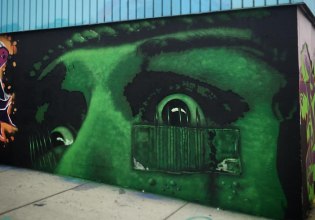 Ντάριο Αρτζέντο: Ο μετρ των giallo και των ανατριχιαστικών ταινιών τρόμου με τους αμέτρητους θαυμαστές