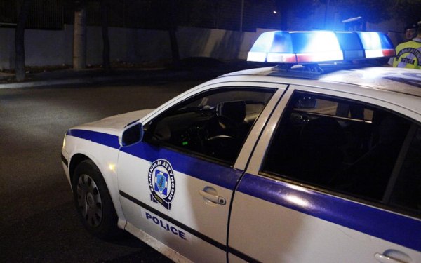 Πύργος: Άγρια συμπλοκή 30 νεαρών στο προαύλιο εκκλησίας