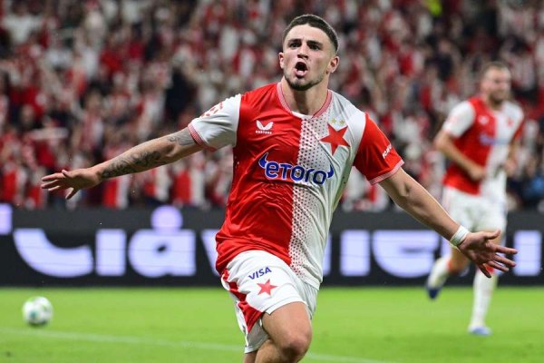 Ο Ζαφείρης έχει το μυαλό του στον ΠΑΟΚ – Τι είπε ο προπονητής της Σλάβια Πράγας