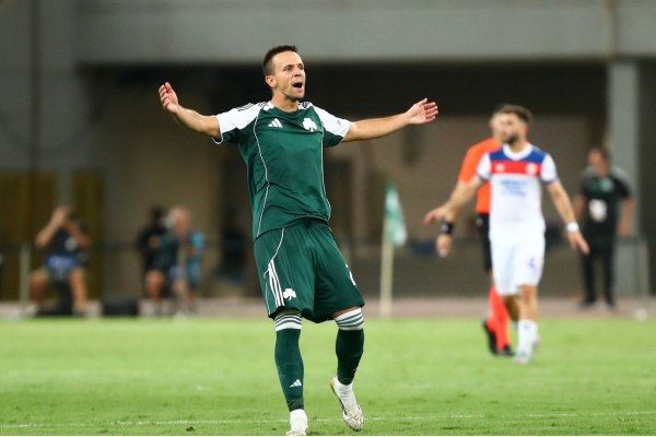 Διαφορά Μαξίμοβιτς – Οβιέδο στο οικονομικό, αρνητικός και ο Παναθηναϊκός