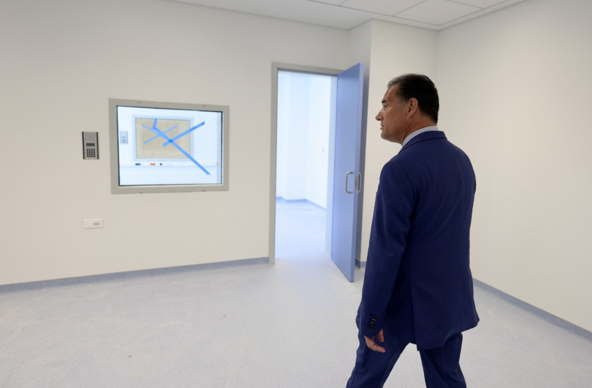 Μύδροι εργαζόμενων του Ευαγγελισμού κατά του «υπουργού εμπορίου της Υγείας» Γεωργιάδη – «Δεν βλέπει τα χάλια στα νοσοκομεία»