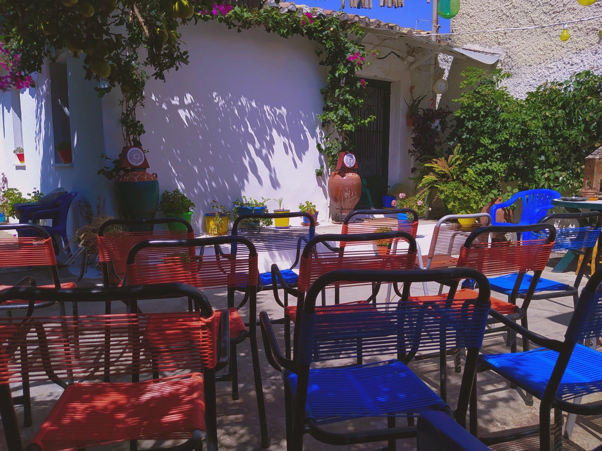 Ένα προσφυγικό σπίτι στην Πρέβεζα γίνεται θερινό σινεμά - Σαν ταξίδι στον χρόνο