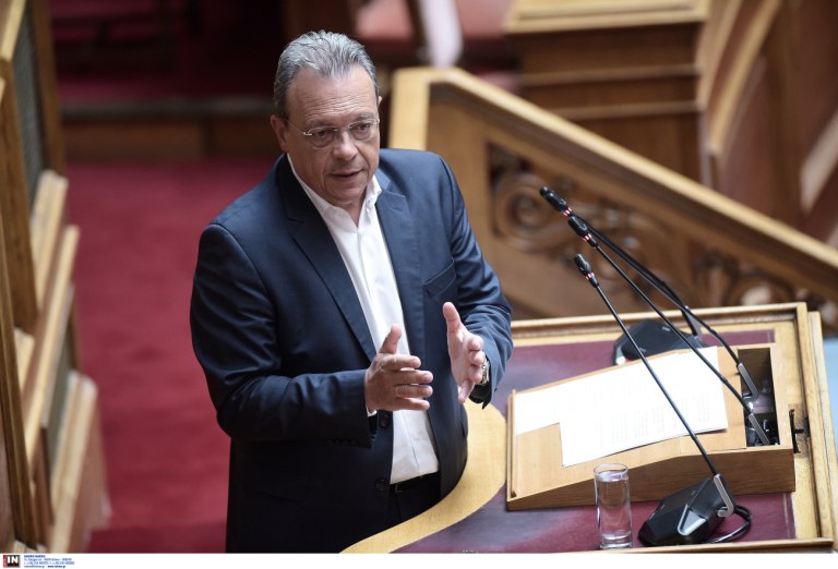 Φάμελλος: Πειθαρχικό-μπαμπούλας για να επιβάλλετε ομερτά στους δημόσιους υπαλλήλους