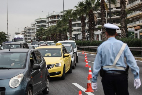 Κυκλοφοριακές ρυθμίσεις: Προσωρινή διακοπή της κίνησης των οχημάτων σε Ποσειδώνος και Κηφισό λόγω έργων