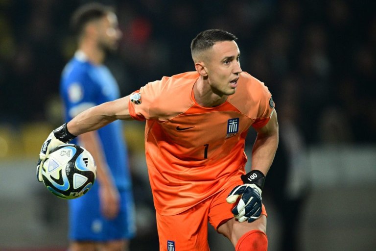 Ο Βλαχοδήμος έφτασε στην Ισπανία για να υπογράψει στη Σεβίλλη του Ματίας Αλμέιδα (vid)