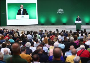 Από το Ζάππειο στη ΔΕΘ: Το crash test του ΠΑΣΟΚ για κυβερνησιμότητα – Πυρά σε Μητσοτάκη και στο βάθος… Τσίπρας