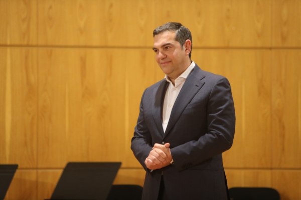 Περιμένοντας τον Τσίπρα