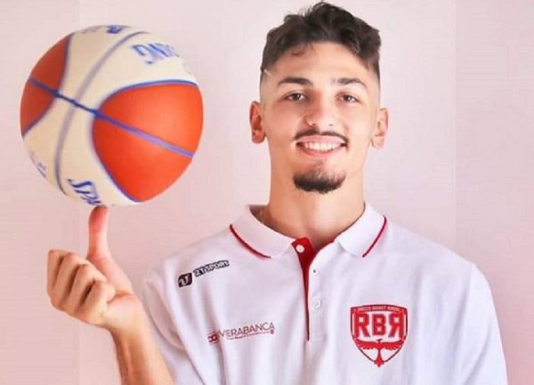 Γιατί ο Δημήτρης Ιτούδης πήρε στη Χάποελ Τελ Αβίβ τον «άσημο» Μπόρισλαβ Μλαντένοφ