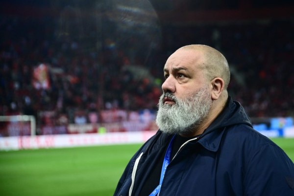 Η απίστευτη ιστορία του Καραπαπά με Πνευμονίδη, Λιατσικούρα και Μουζακίτη (vid)