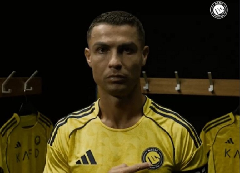 Κριστιάνο Ρονάλντο: Έγραψε ιστορία με την Αλ Νασρ, φτάνοντας τα 100 γκολ (vid)