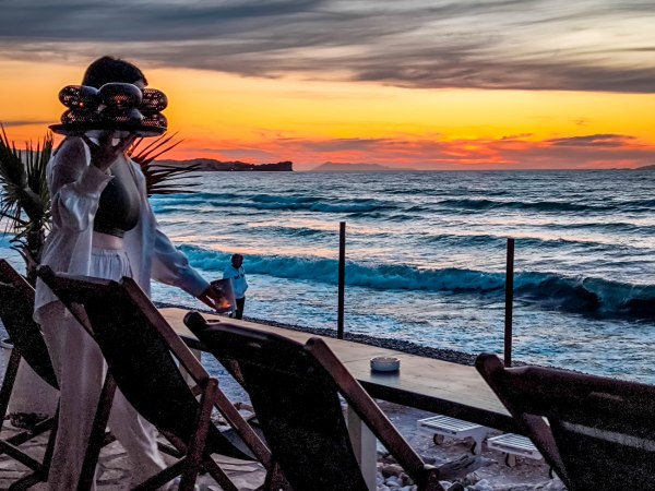 Βουλή: Αναφορά ΣΥΡΙΖΑ για να επεκταθεί χρονικά το επίδομα ανεργίας για τους εργαζόμενους σε επισιτισμό – τουρισμό