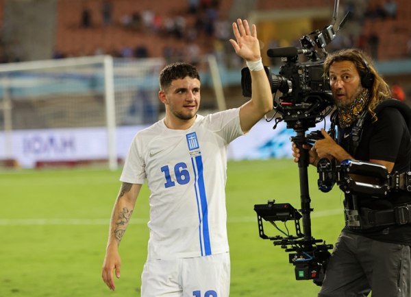 O προπονητής της Σλάβια για το ενδιαφέρον του ΠΑΟΚ για τον Ζαφείρη: «Θέλει να μείνει εδώ»