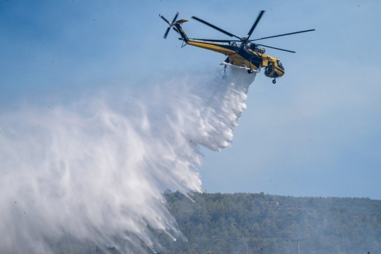Φωτιές: Σε κίτρινο συναγερμό πολλές περιοχές της χώρας