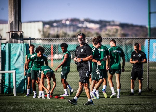 Παναθηναϊκός: Η 11άδα για το παιχνίδι με την Σαχτάρ – Τετέ και Σβιντέρσκι βασικοί