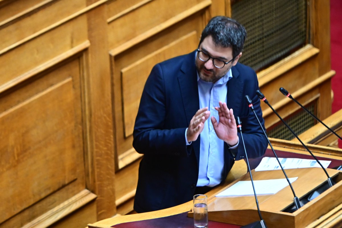 Ηλιόπουλος: Απάτη και θράσος του Π. Μαρινάκη – Η κυβέρνηση Μητσοτάκη είναι μια επικίνδυνη κυβέρνηση