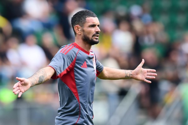 Καμπελά στο in: «Μου αρέσει πολύ εδώ, θα γίνω ακόμα καλύτερος» (vid)