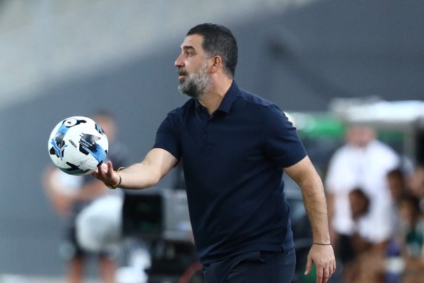 Τουράν: «Όταν παίζουμε έτσι, δεν μπορούμε να λεγόμαστε μεγάλη ομάδα»