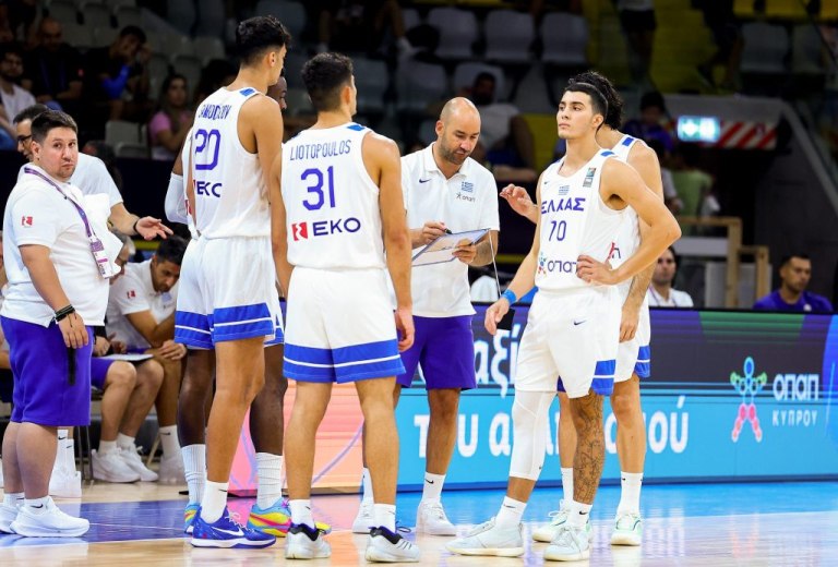 LIVE: Ελλάδα – Μαυροβούνιο