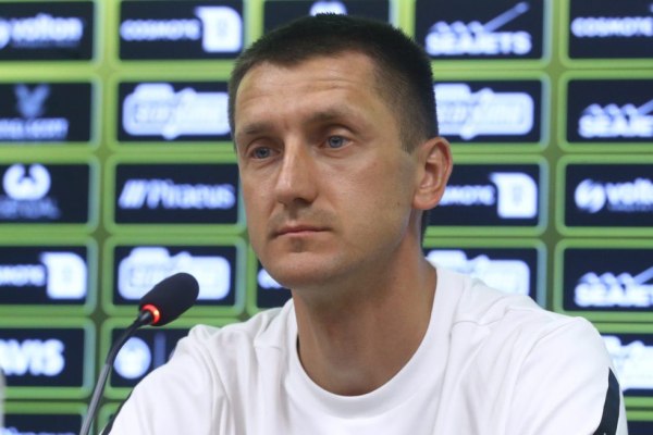 Ράτζκοφ ενόψει ΑΕΚ: «Μας απασχολεί περισσότερο πως θα εμφανιστούμε εμείς»