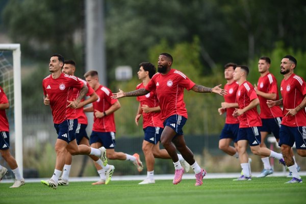 Ολυμπιακός: Η τελευταία προπόνηση πριν το σπουδαίο φιλικό με τη Νάπολι (pics)