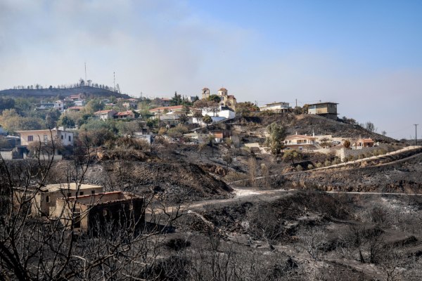 Φαραντούρης: Εργαλείο, όχι άλλοθι απραξίας και αποτυχίας της κυβέρνησης το 112