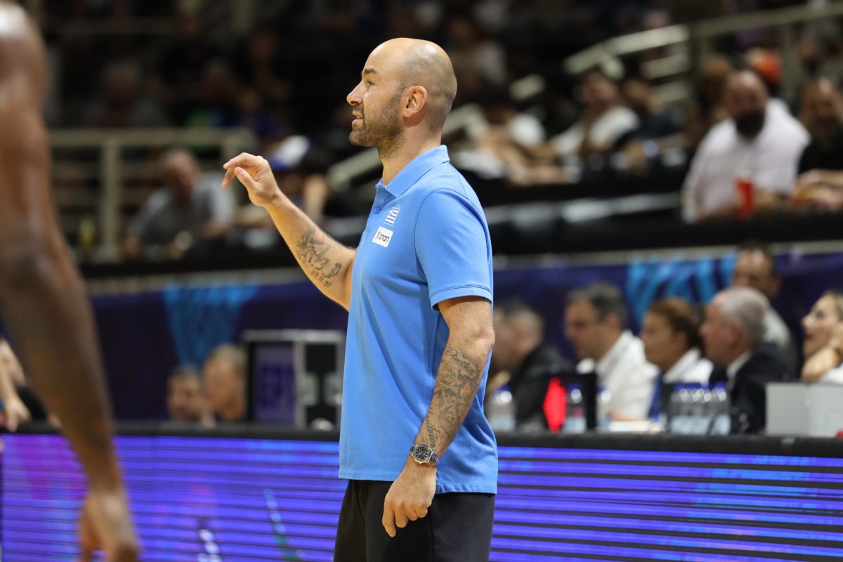 Σπανούλης: «Ο Γιάννης θα παίξει στο Ακρόπολις, ξεκινάει προπονήσεις το Σάββατο»