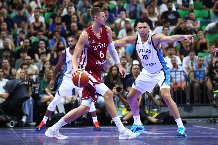 Πορζίνγκις για το ενδεχόμενο να παίξει στην Ελλάδα: «Αγαπώ τους φιλάθλους εδώ, ποιος ξέρει…»