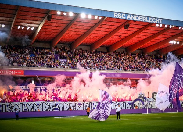 Άντερλεχτ – ΑΕΚ: Αναταραχή και συλλήψεις μετά τον αγώνα – Τραυματίστηκε αστυνομικός