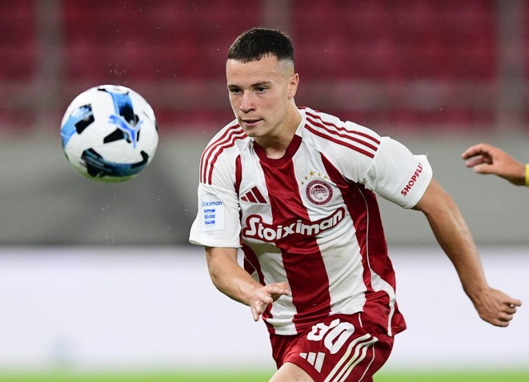 Ολυμπιακός: Βασικός ξανά o Πνευμονίδης