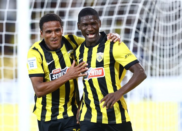 ΑΕΚ – Πανσερραϊκός 2-0: «Καθάρισε» τη νίκη με δύο γκολ σε τέσσερα λεπτά (vid)