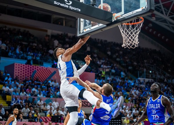 Eurobasket 2025: Με το δεξί η Εθνική, έκπληξη η Γεωργία με Ισπανία – Αποτελέσματα – βαθμολογίες της Β’ ημέρας