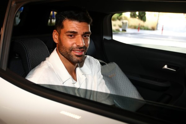 Ο Ολυμπιακός προανήγγειλε τη «βόμβα» Ταρέμι (vid)