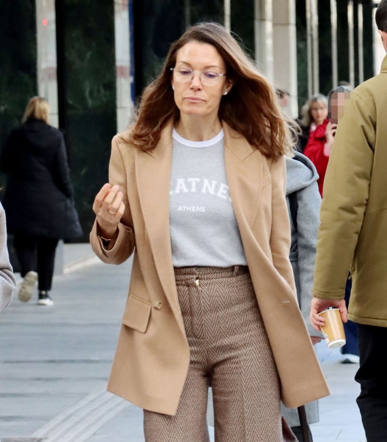 Βίκυ Καγιά: Μαζί με Δανάη Παππά και Ελίνα Καλιτζάκη στο Φεστιβάλ Βενετίας – Το viral video στο ΤikTok